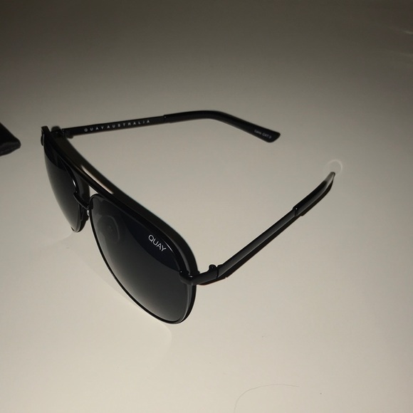 Aviators - Picture 3 of 3